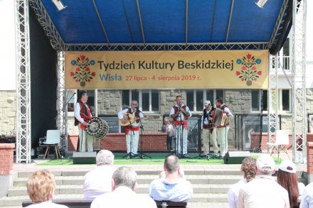 Występy na małej scenie